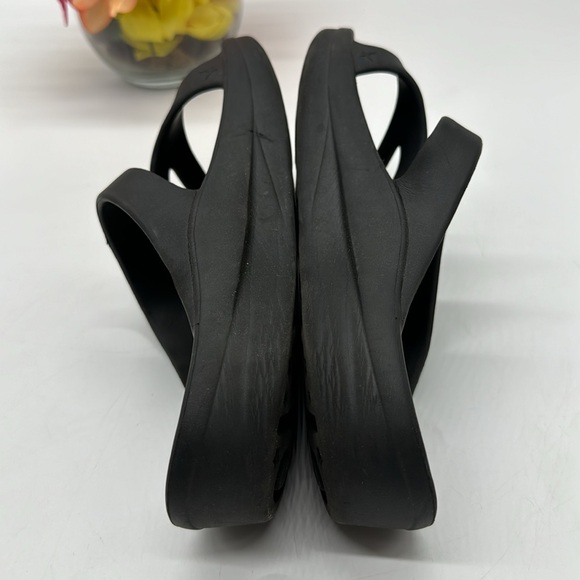 Telic Black Z Strap Sandals Size XS - Picture 4 of 7